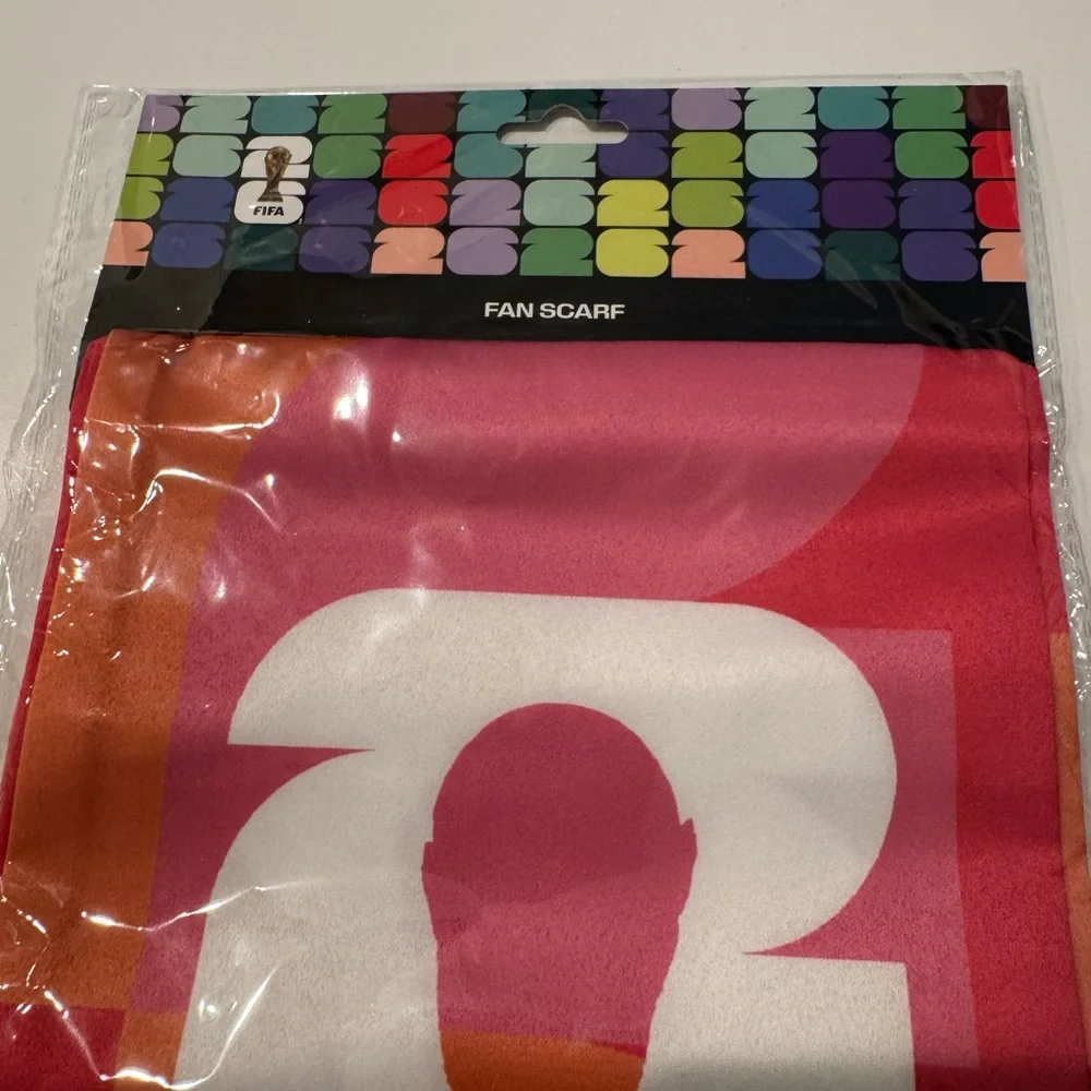 FIFA Soccer 2026 World Cup Bright Logo Scarf MIP NEW!